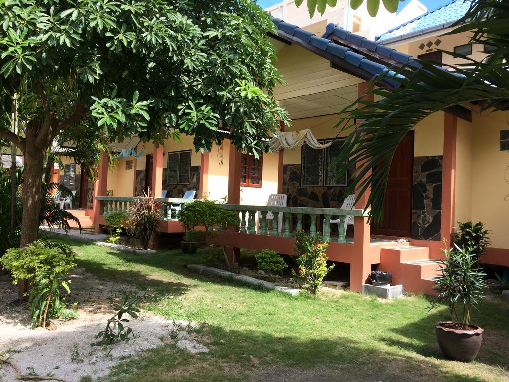 Suksabai Resort Haad Rin Extérieur photo