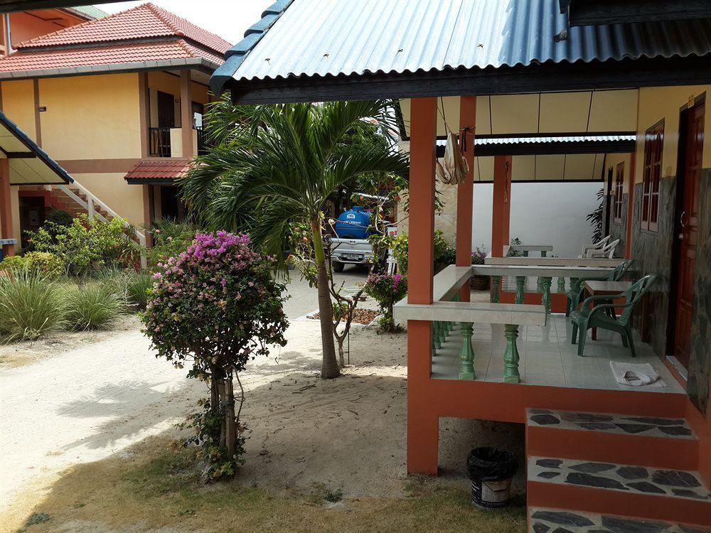 Suksabai Resort Haad Rin Extérieur photo